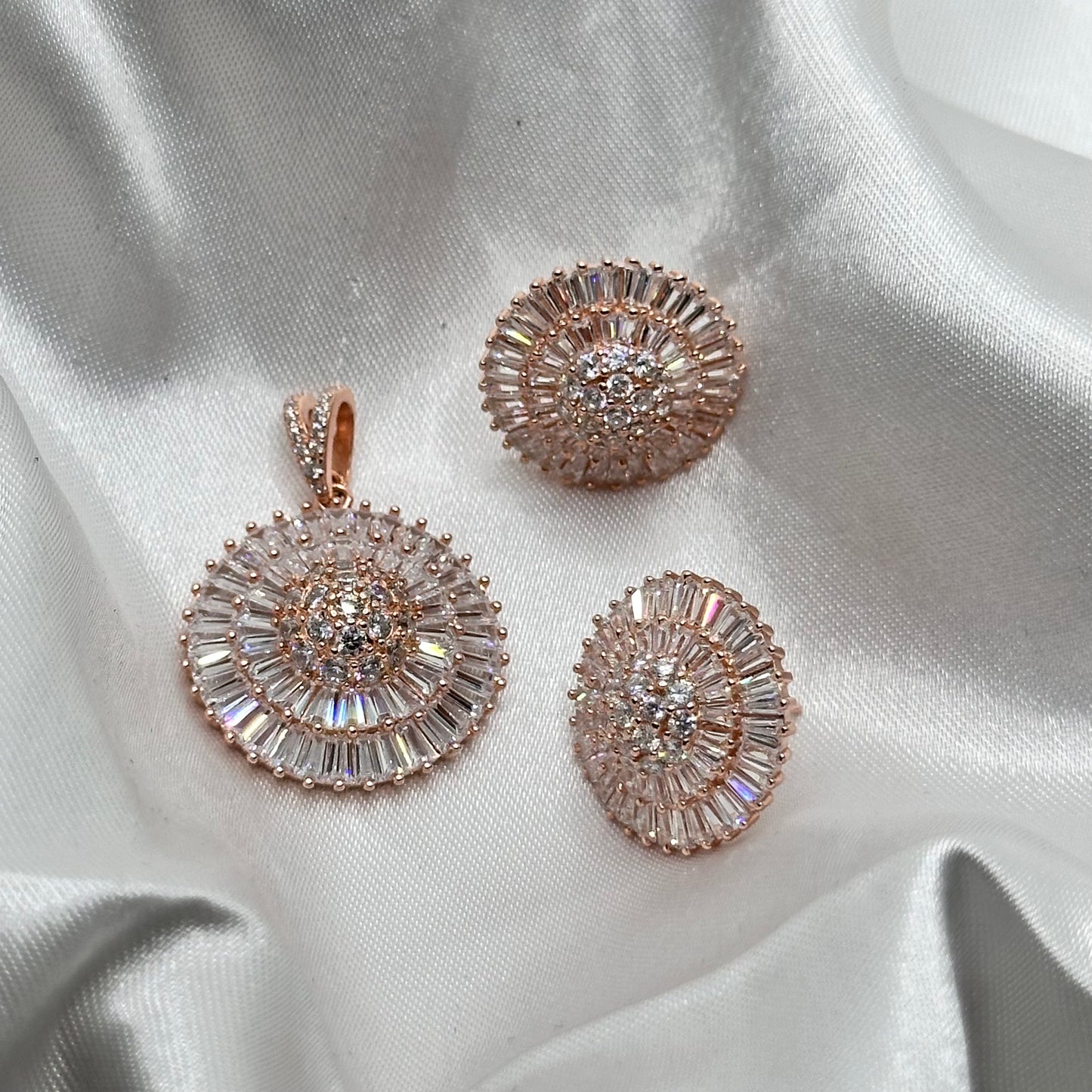 Sunburst Crystal Rose Gold Pendant Set