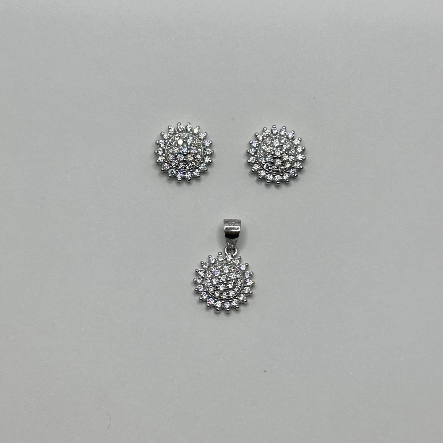Silver Sunburst Pendant Set