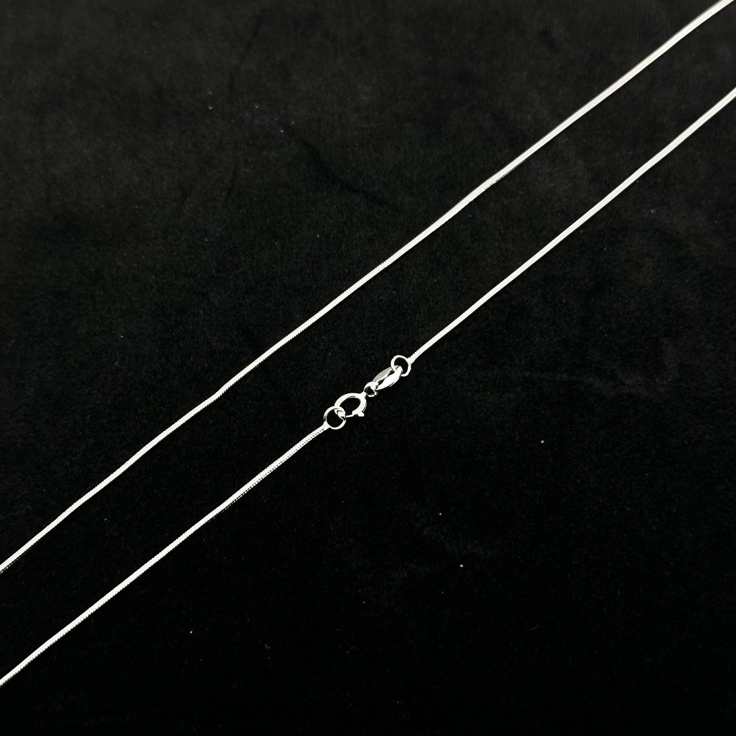 Magic Ball Chain in Thin Snake Style Silver