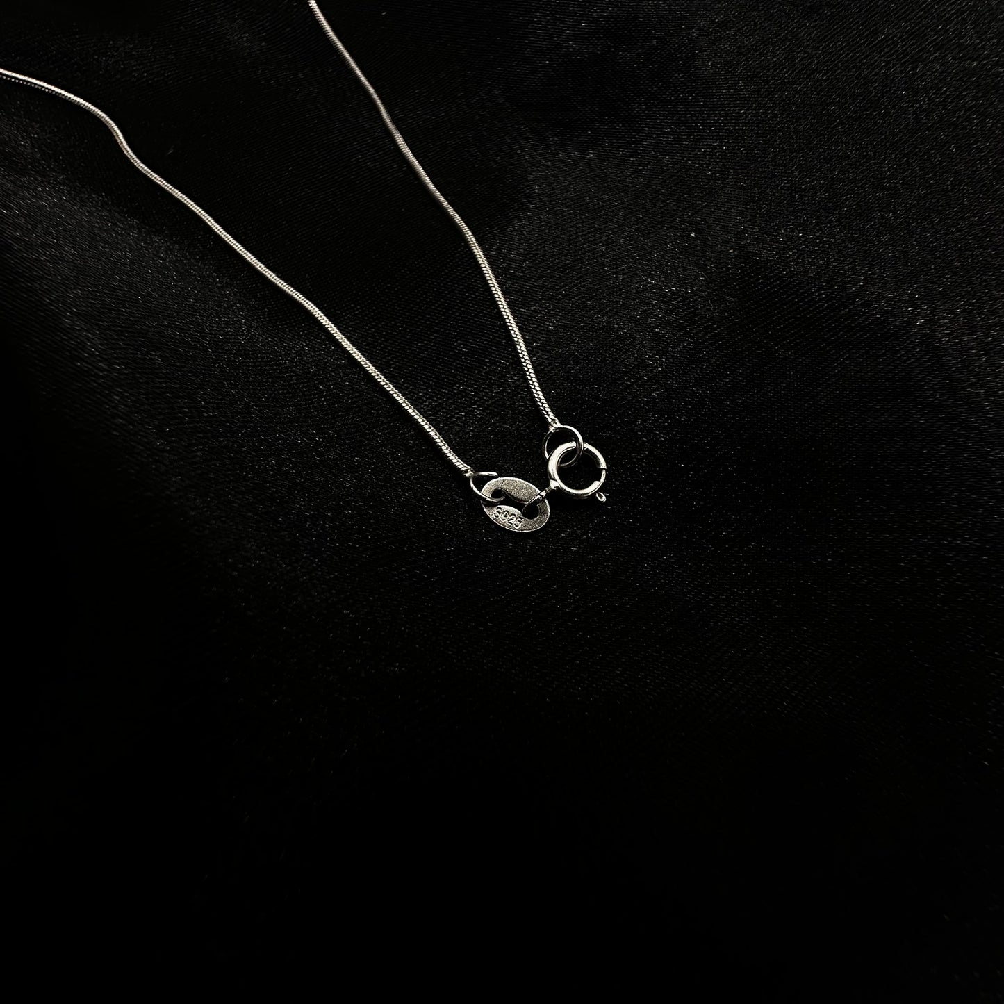 Magic Ball Chain in Thin Snake Style Silver