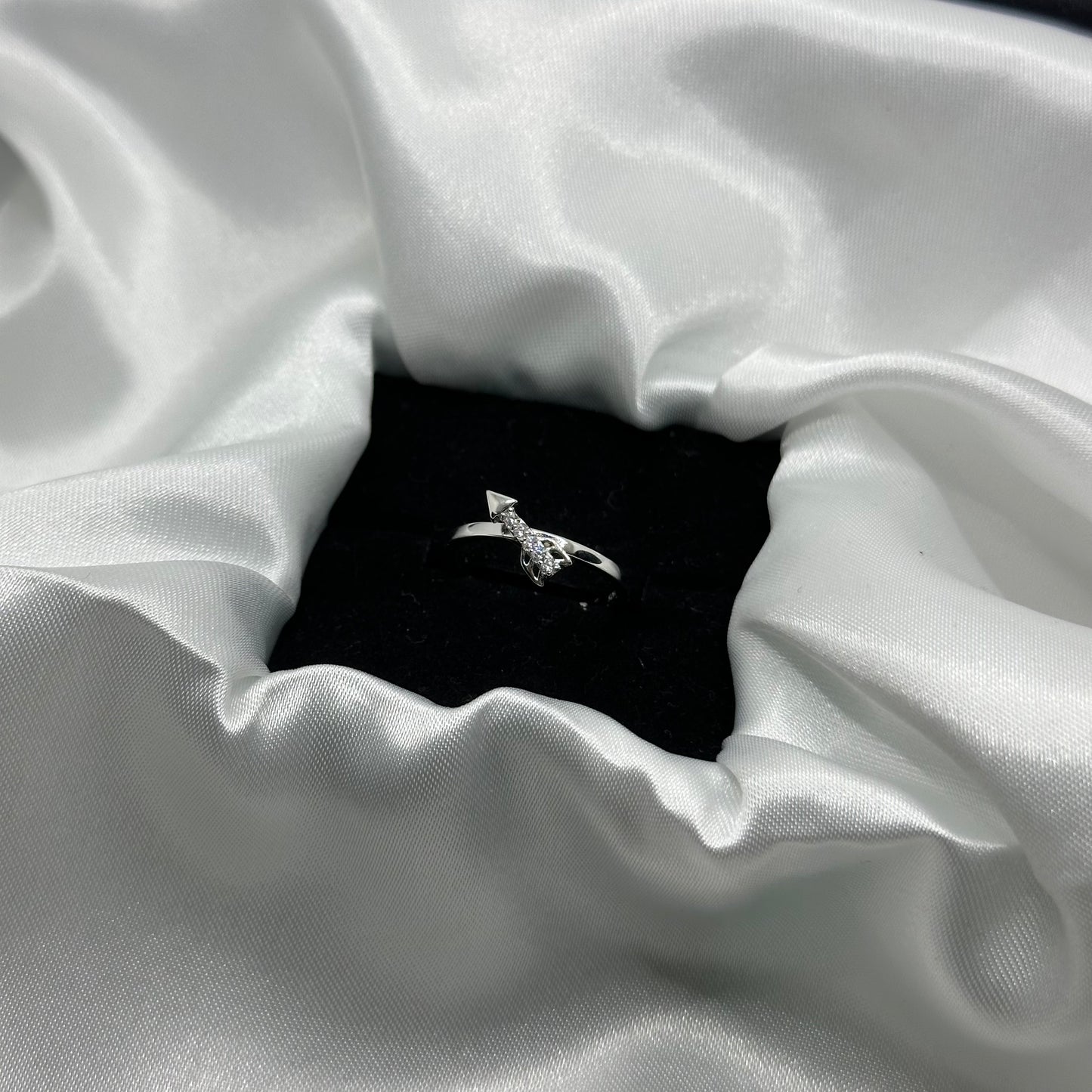 Minimalist Arrow Sterling Silver Ring