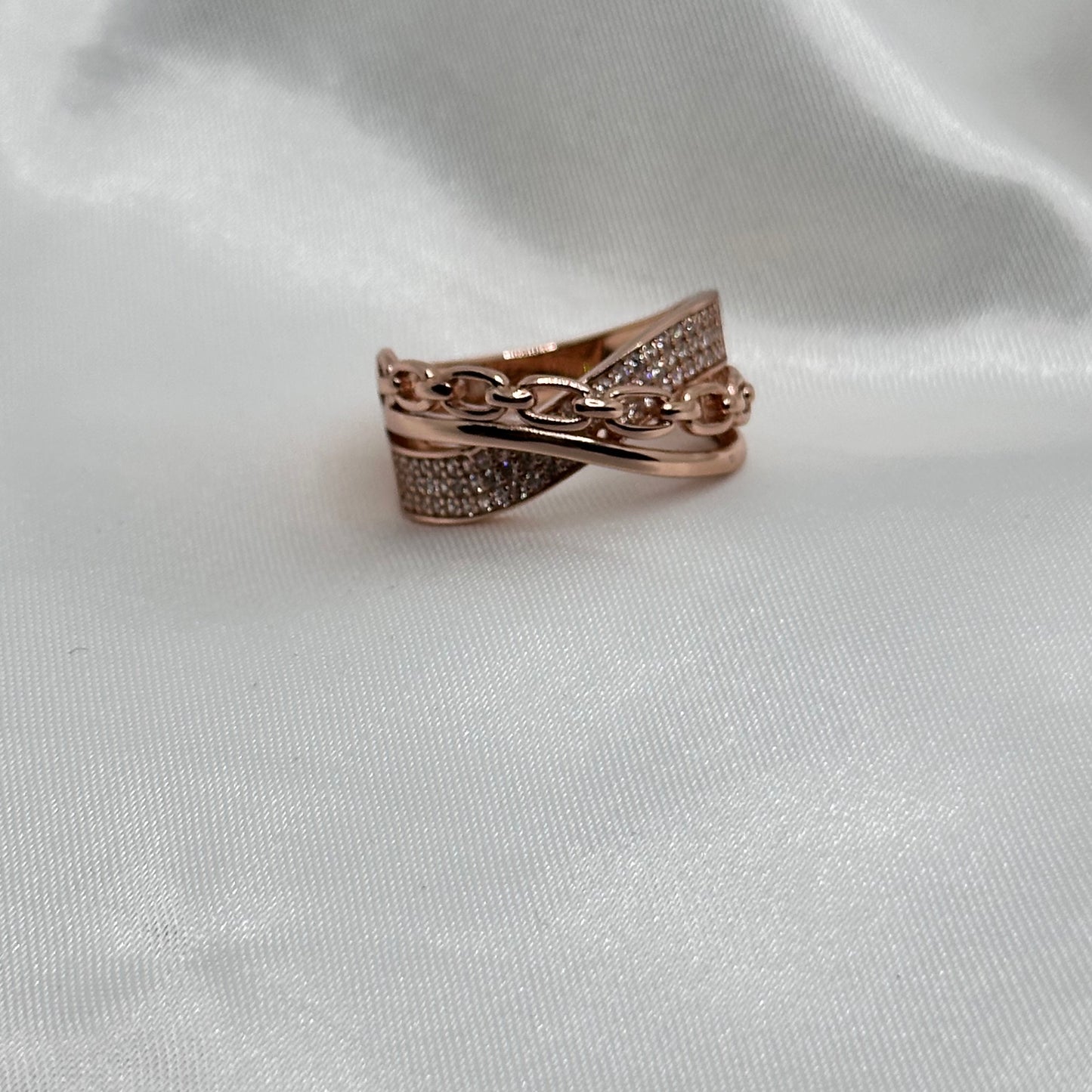 Chain Link Rose Gold Plated Ring with Stones