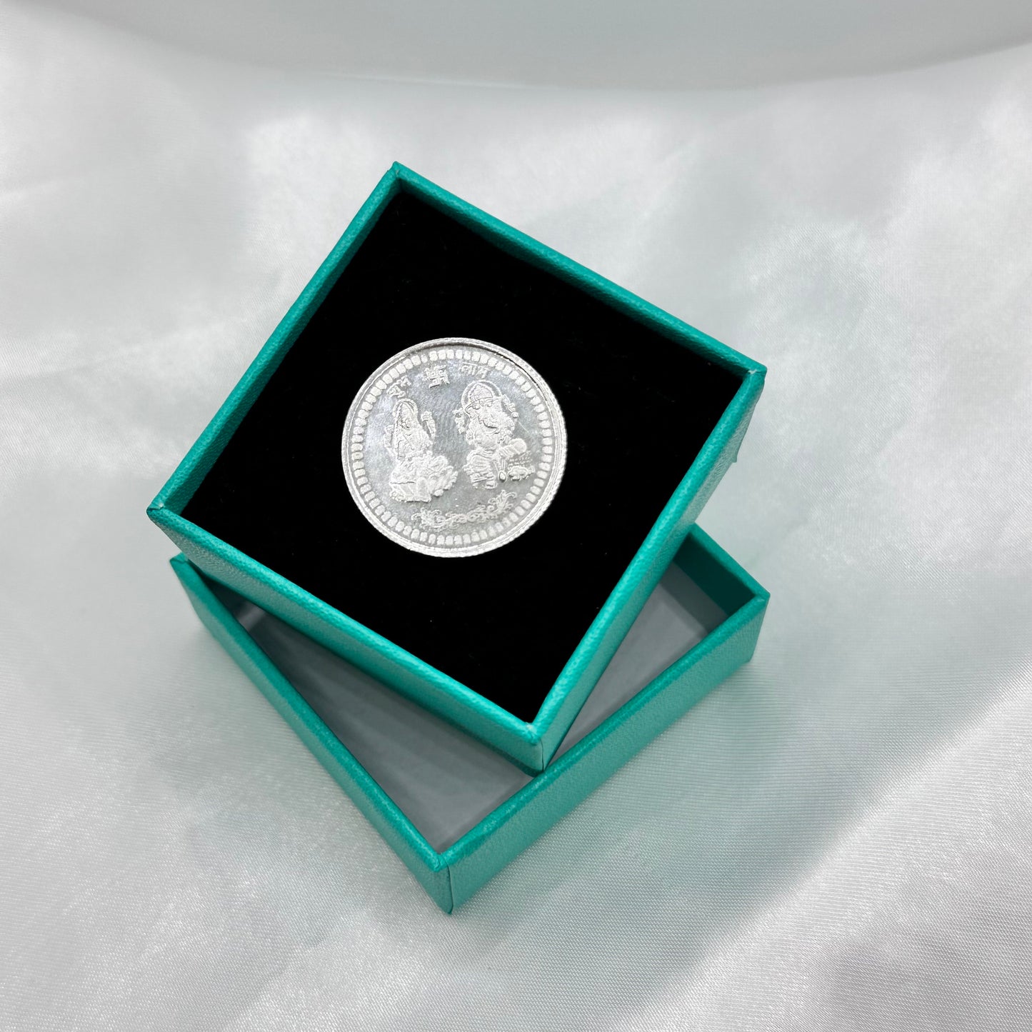 Lakshmi and Ganesha engarved Silver Coin 999