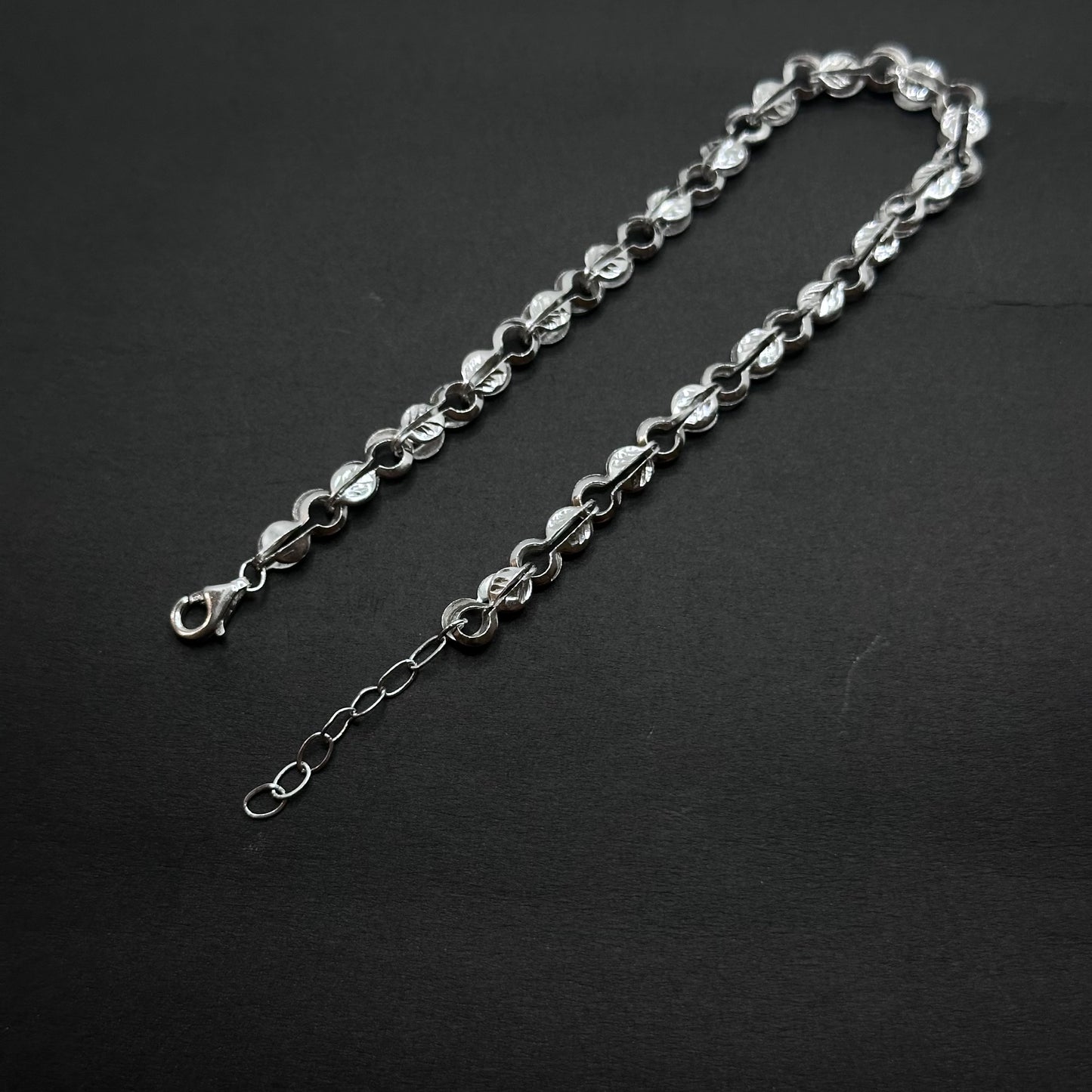 Elegant Silver Teardrop Link Bracelet