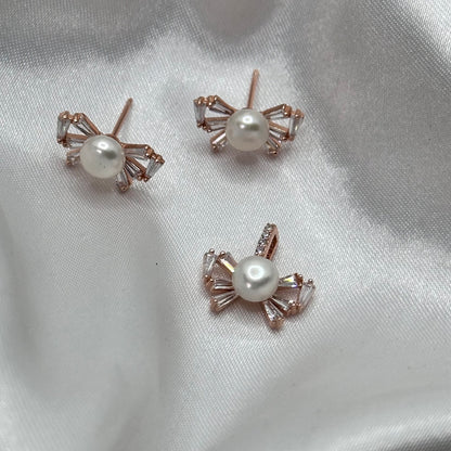 Pearl and Baguette Crystal Bow Rose Gold Pendant Set