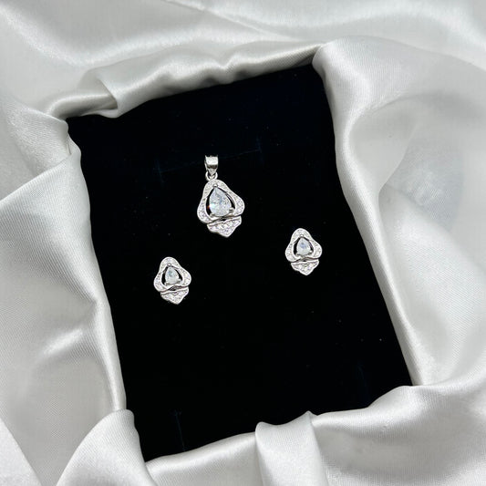 Crystalline Teardrop Pendant Set