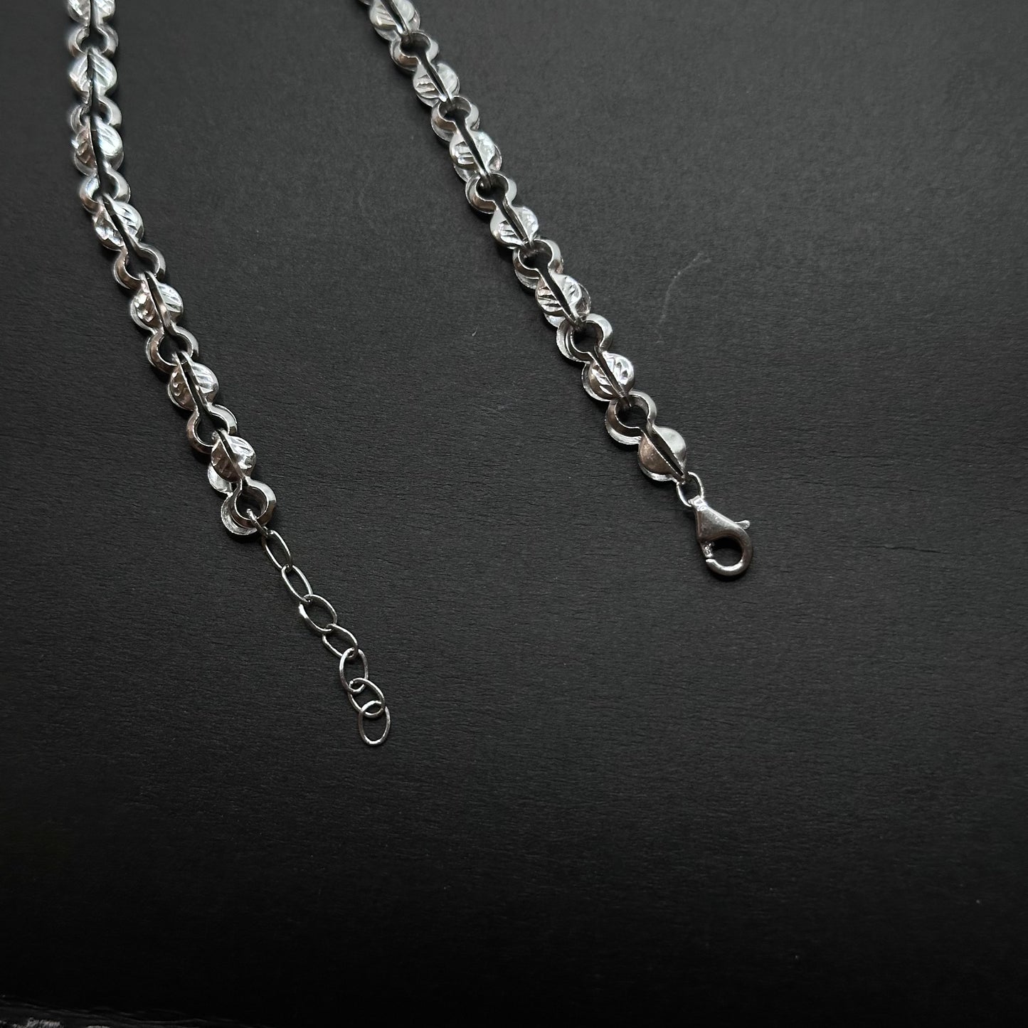 Elegant Silver Teardrop Link Bracelet