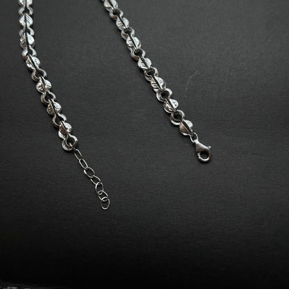 Elegant Silver Teardrop Link Bracelet