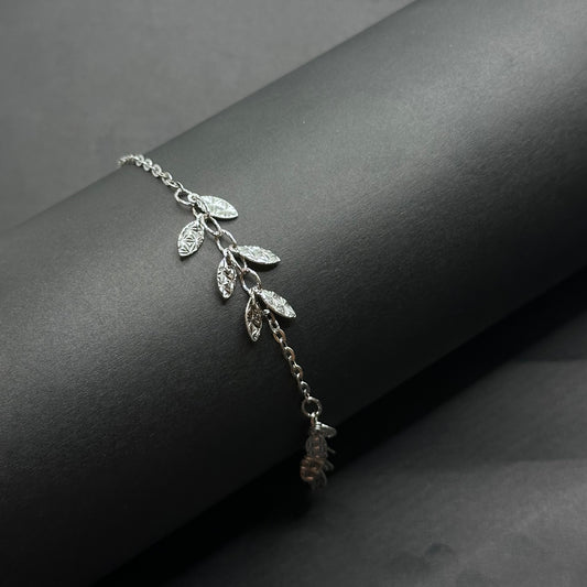 Leaf Charm Delicate Silver Bracelet